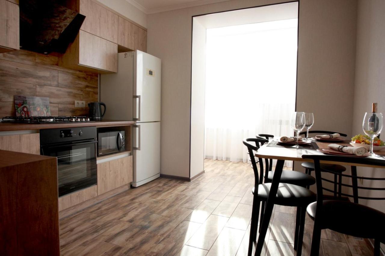 Apartament Vasilya Porika 48 Street Vinnytsya,Ukraine Vinnytsia Exterior photo